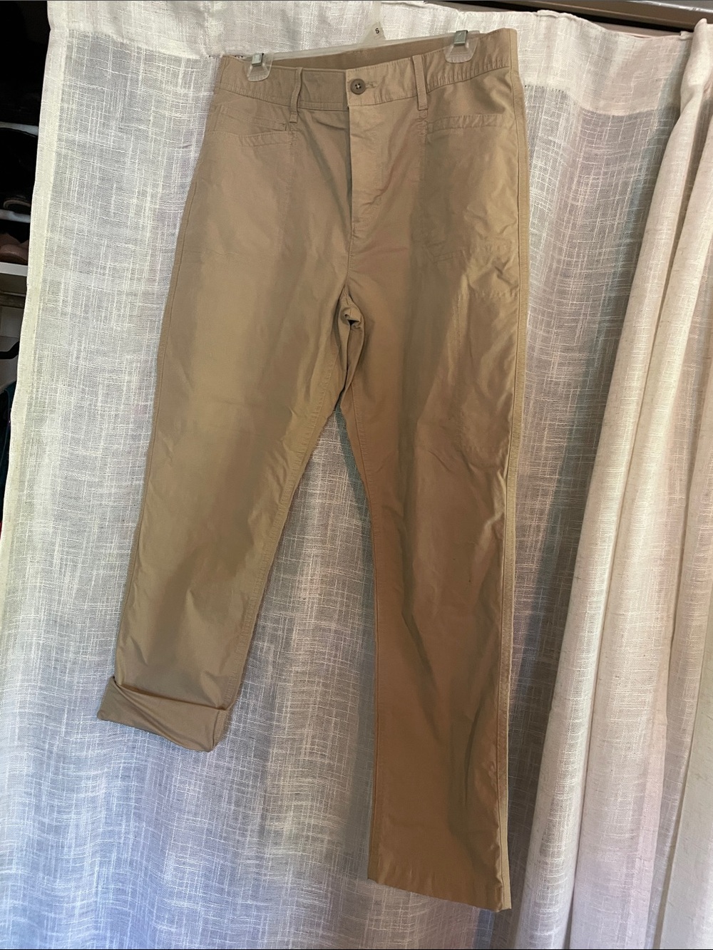 Eddie Bauer Women's Khaki Chino Pants in Light Tan